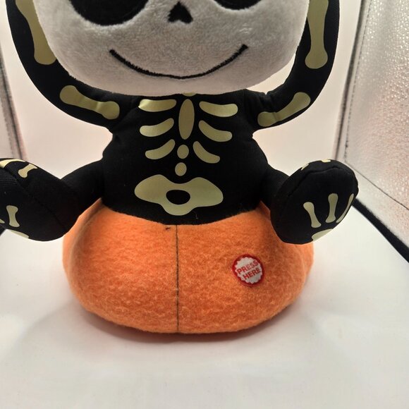 2011 Hallmark Halloween Skeleton Plush Hokey Pokey Glows in Dark 10" - Picture 3 of 7